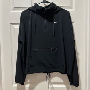 Nike Dri Fit Cropped Drawstring Hoodie